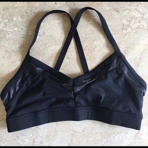 ALO Yoga Sports Bra